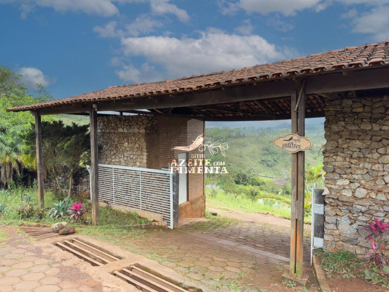 Sitio Azeite Com Pimenta Villa อิตาบิริโต ภายนอก รูปภาพ
