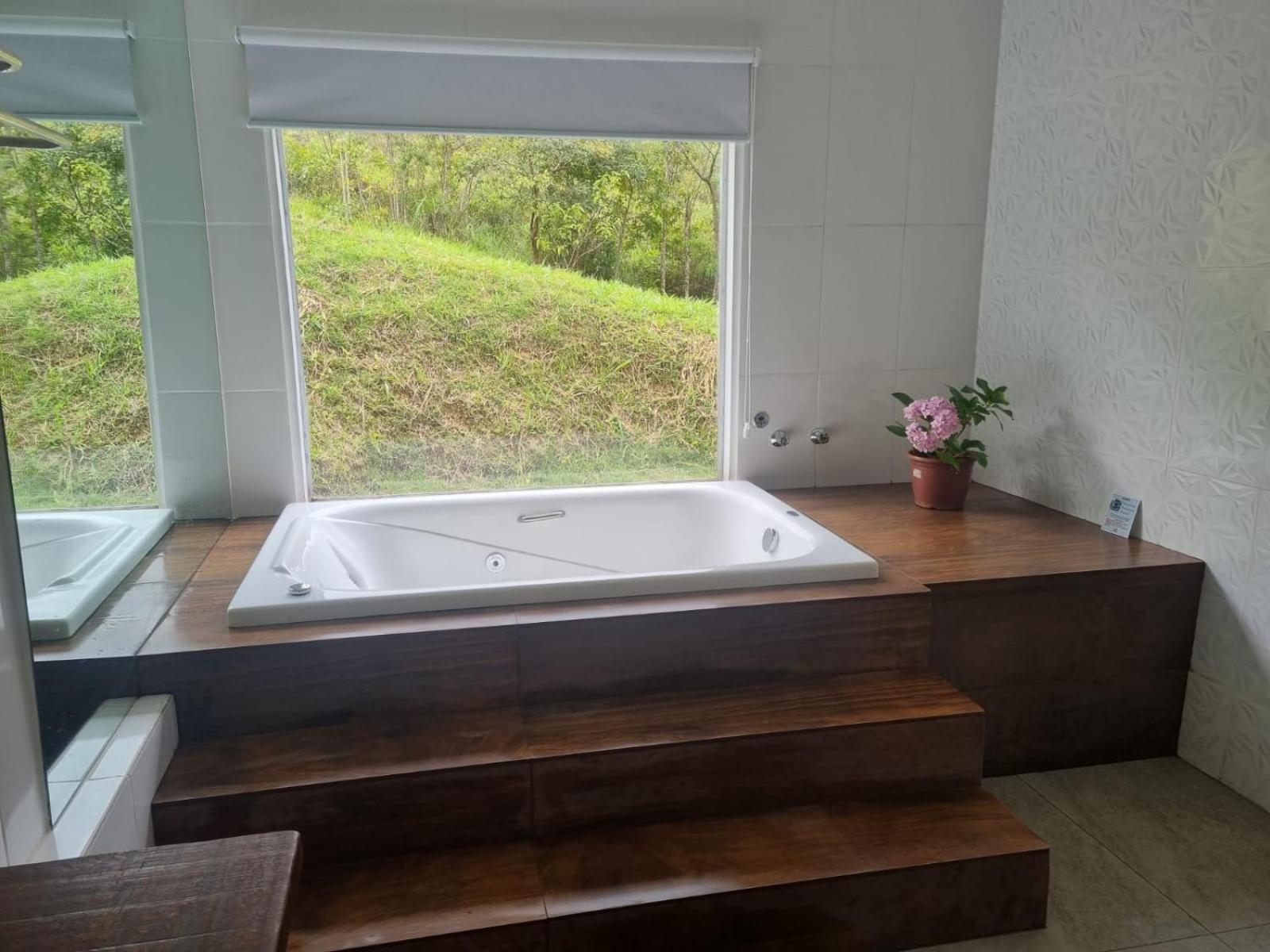 Sitio Azeite Com Pimenta Villa อิตาบิริโต ภายนอก รูปภาพ